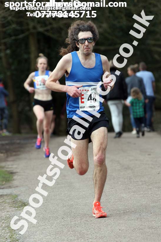 Senior mens 12 Stage Relay, ERRA 12 and 6 Stage Relays, Sutton Coldfield. Photo: David T. Hewitson/Sports for All Pics